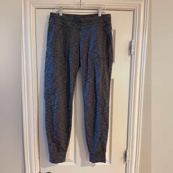 Athleta Cargo Jogger - Picture 1 of 7